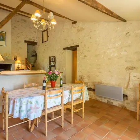 Sleeps 6 Pool Wifi Villa